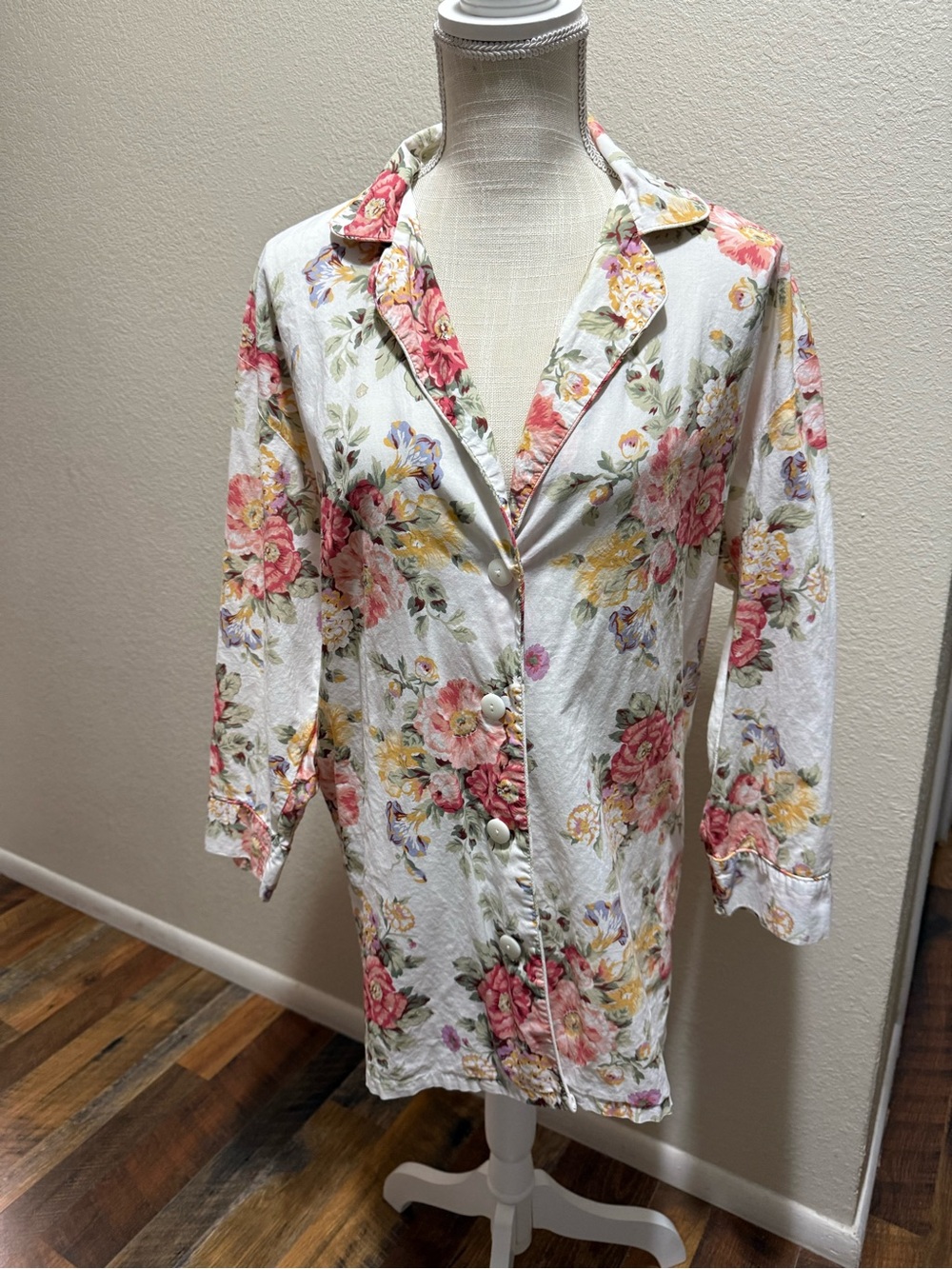Vintage 1980s Victoria's Secret cotton pajama top - Size Medium